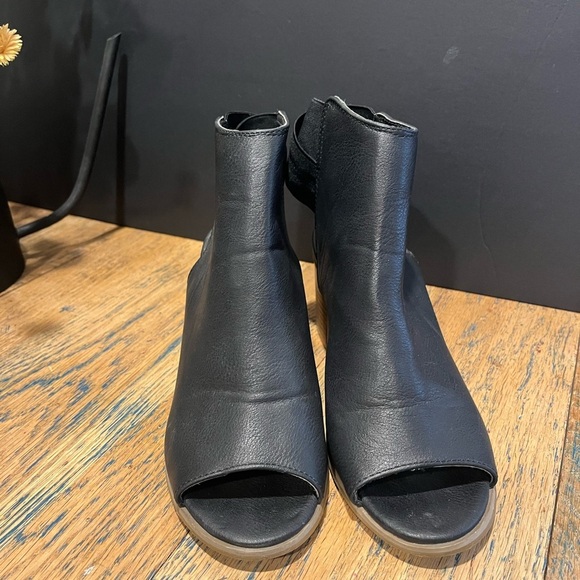 🖤 Misk Black Peep-Toe Heeled Sandals – MISK – Size 7 - Picture 3 of 9